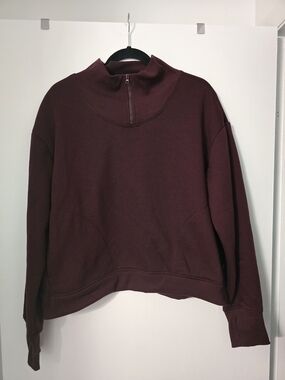 Apana Quarter-Zip Pullover in Burgundy